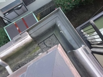 雨樋 角 画像